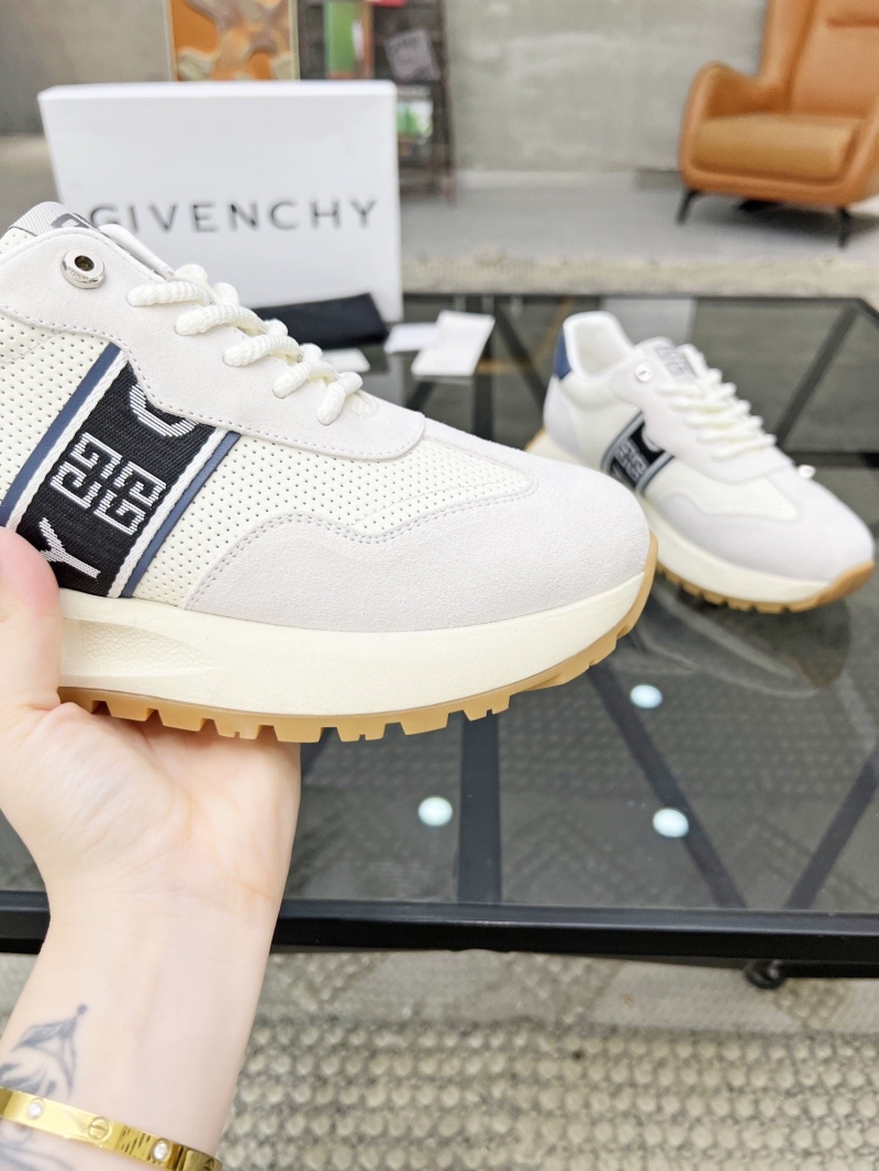 Givenchy Sneakers